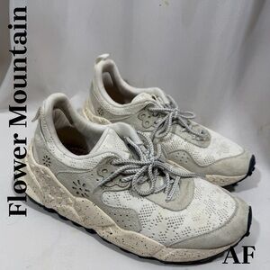 Flower Mountain Yamano 3 Uni White and Beige Suede Sneakers Size 7